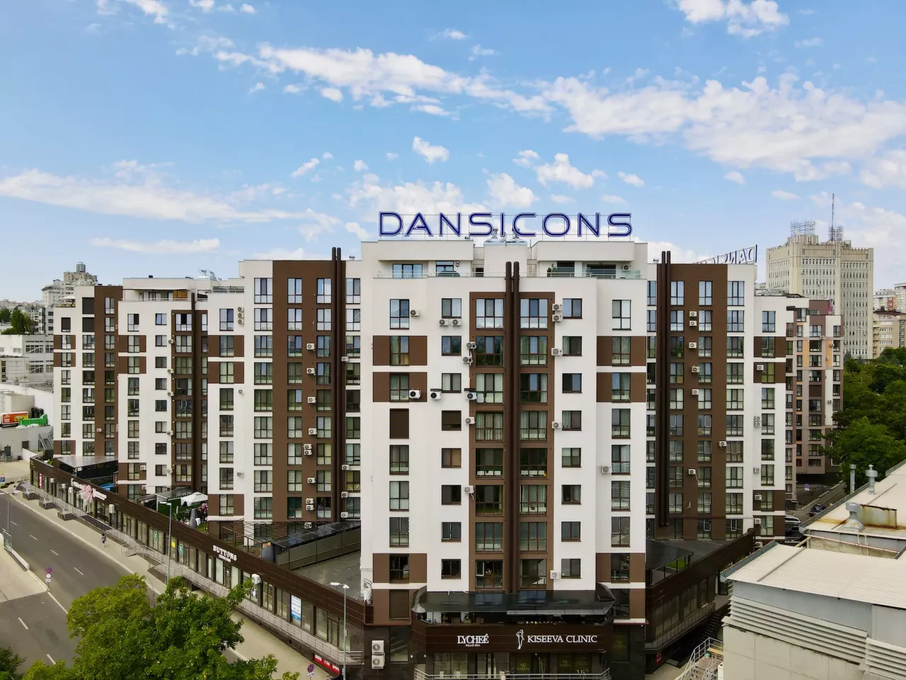 Decebal Avenue Residence 3