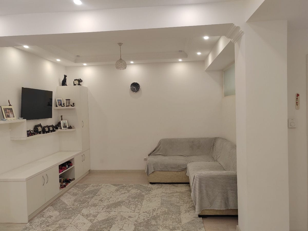 Apartament cu 2 camere, 75 m², Buiucani, Chișinău