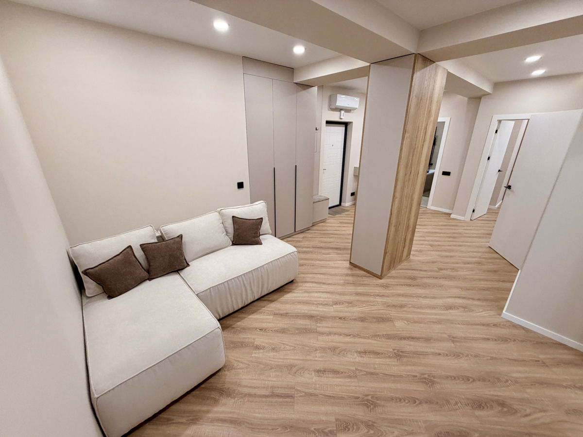 Apartament cu 2 camere, 70 m², Durlești