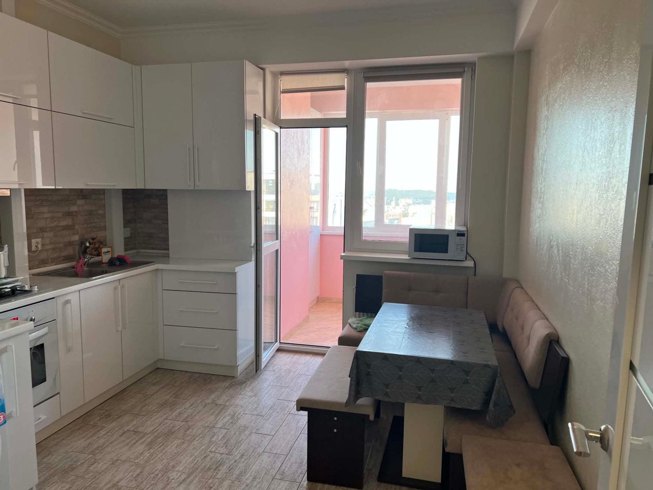 Apartament cu 2 camere, 67 m², Centru, Chișinău
