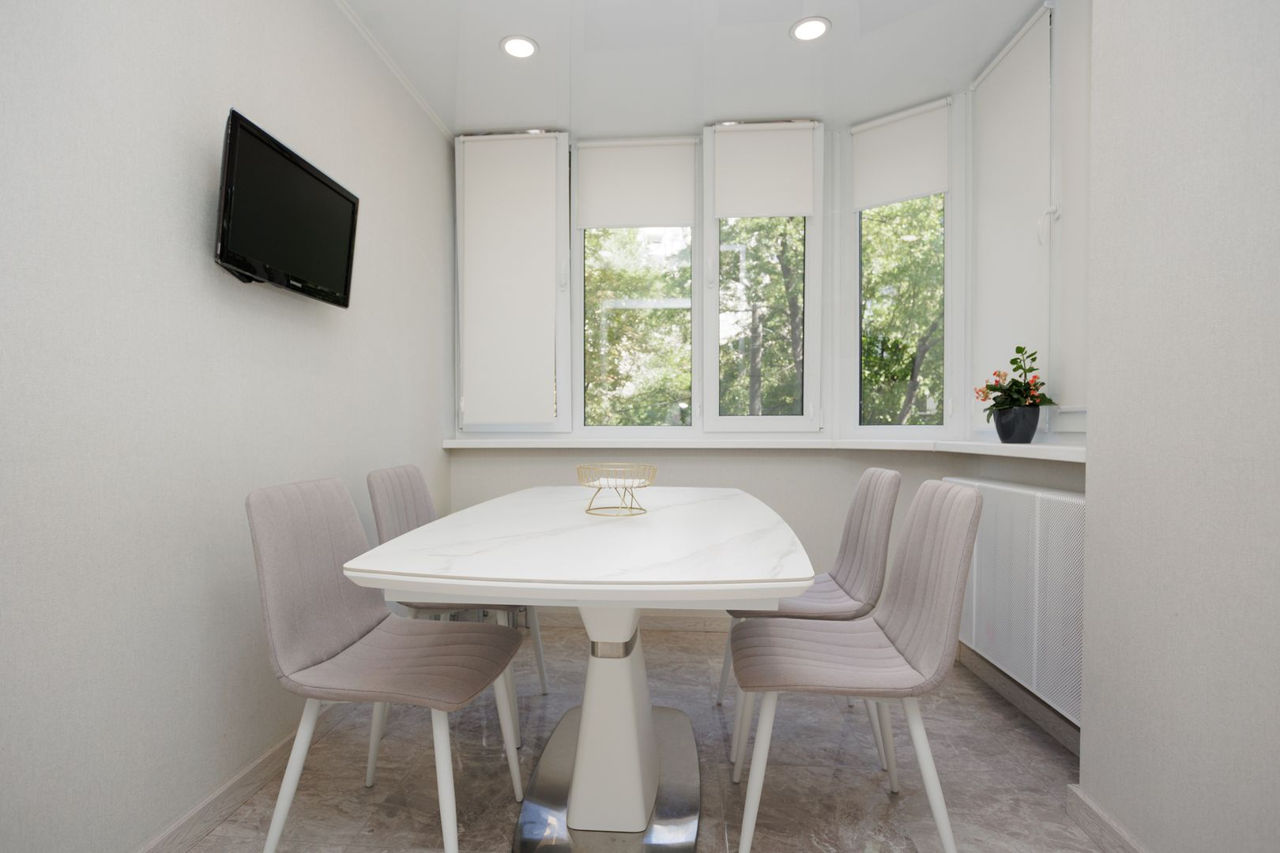 Apartament cu 4 camere, 80 m², Centru, Chișinău