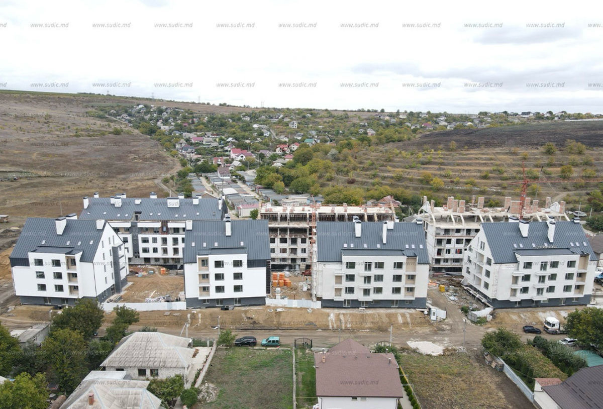 Apartament cu 3 camere, 84 m², Ialoveni