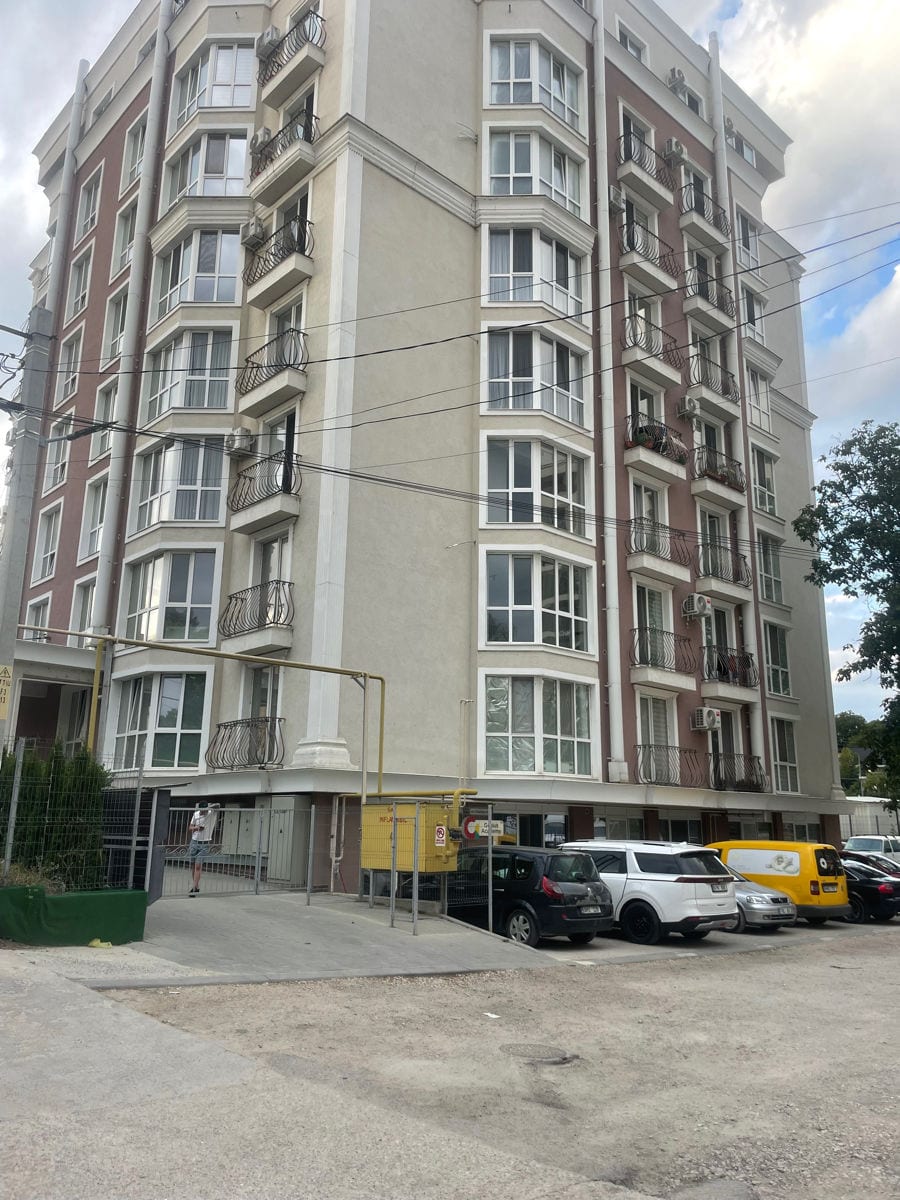 Apartament cu 3 camere, 92 m², Ialoveni