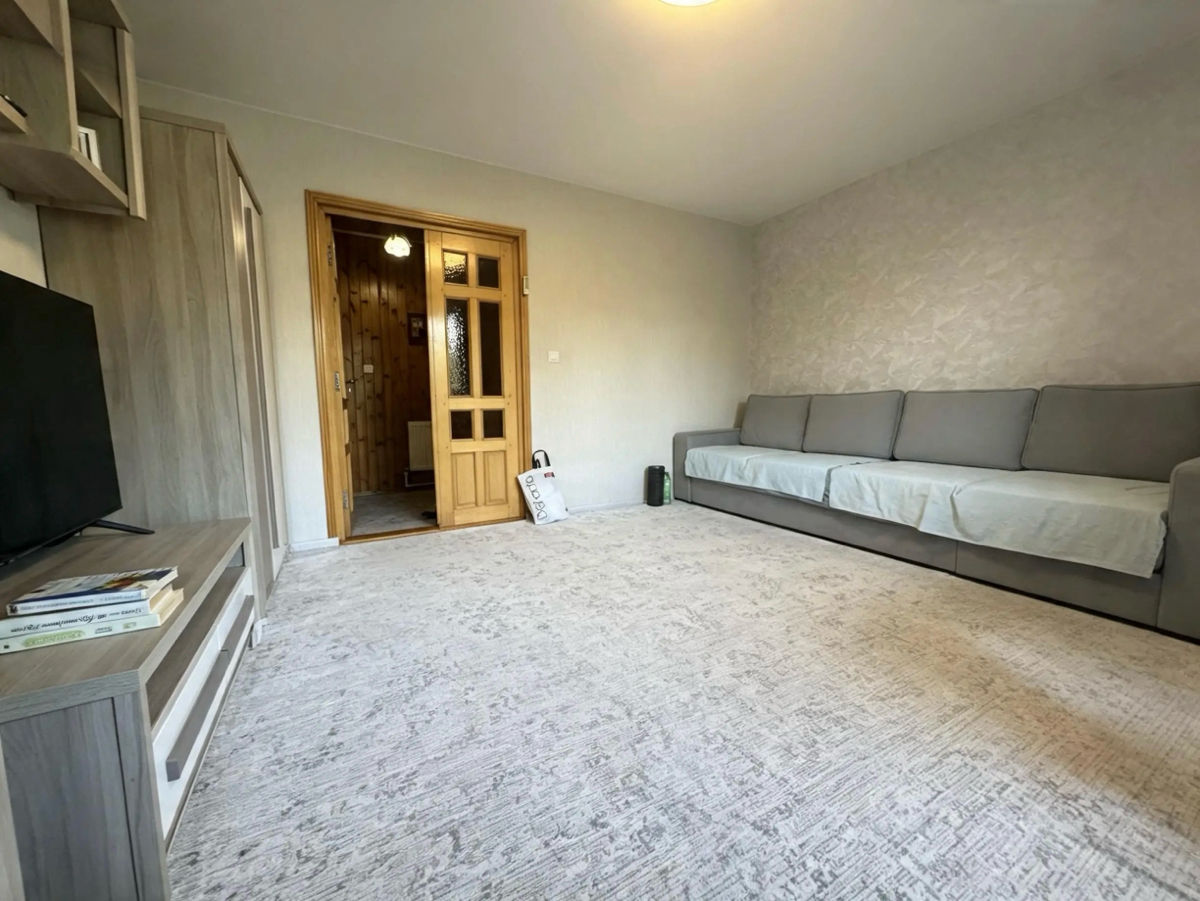Apartament cu 3 camere, 72 m², Codru