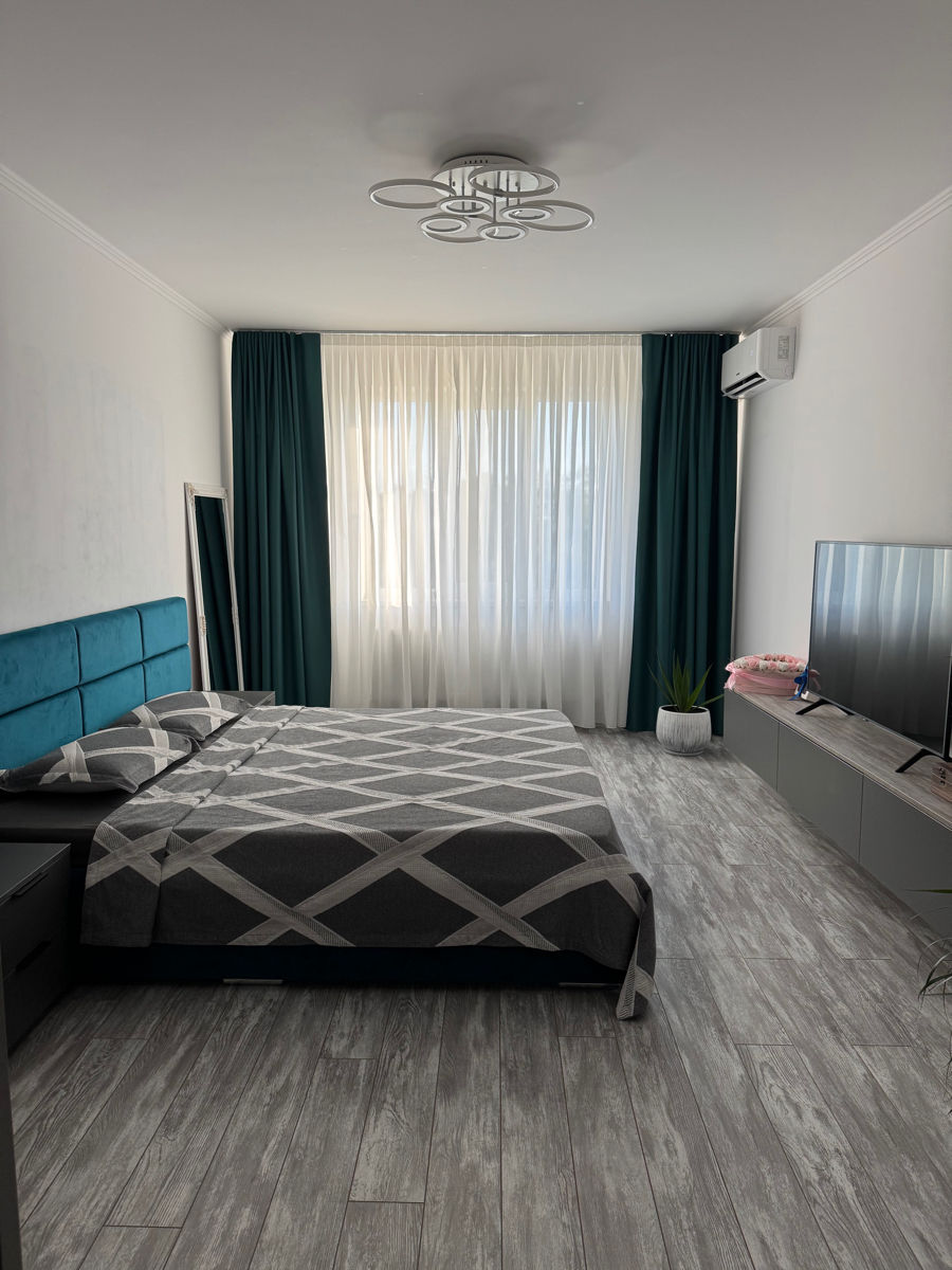 Apartament cu 1 cameră, 40 m², Centru, Bălți