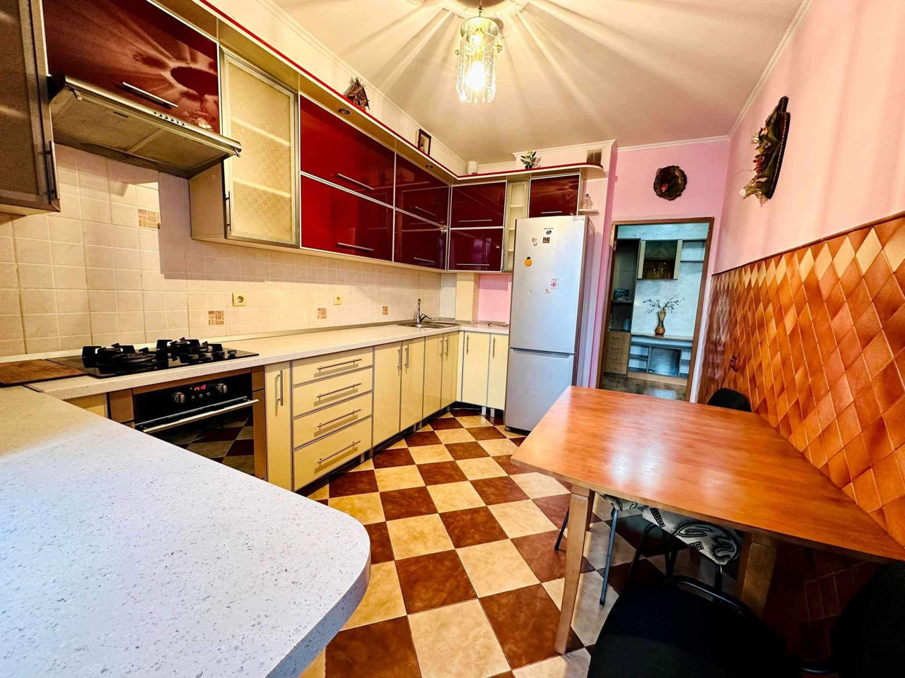 Apartament cu 3 camere, 106 m², Buiucani, Chișinău