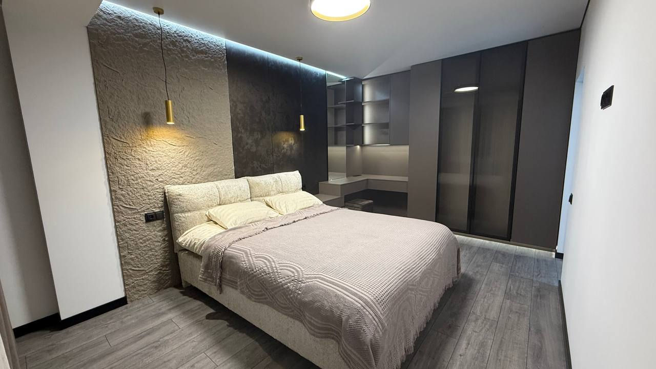 Apartament cu 2 camere, 70 m², Buiucani, Chișinău