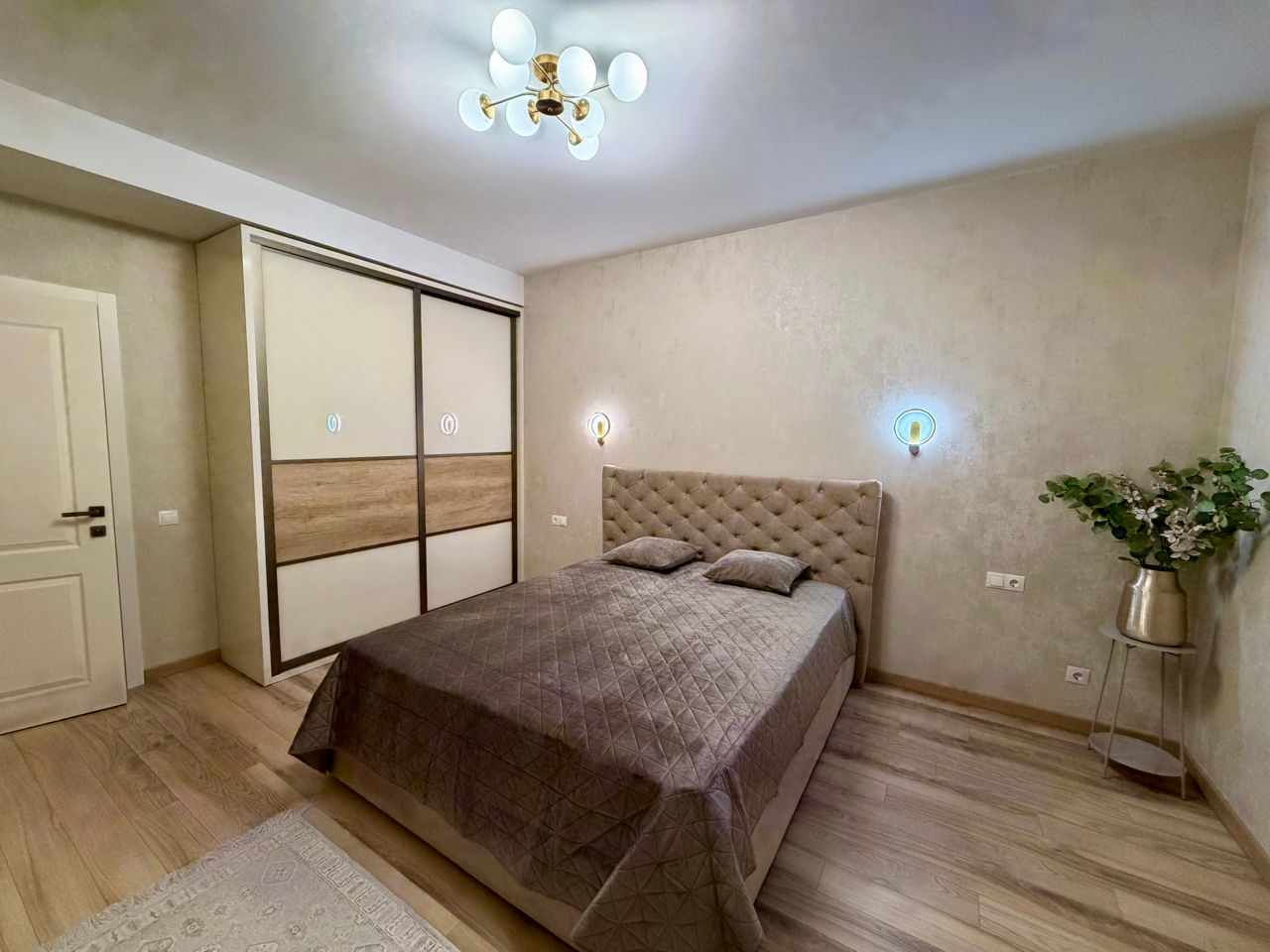 Apartament cu 3 camere, 77 m², Buiucani, Chișinău