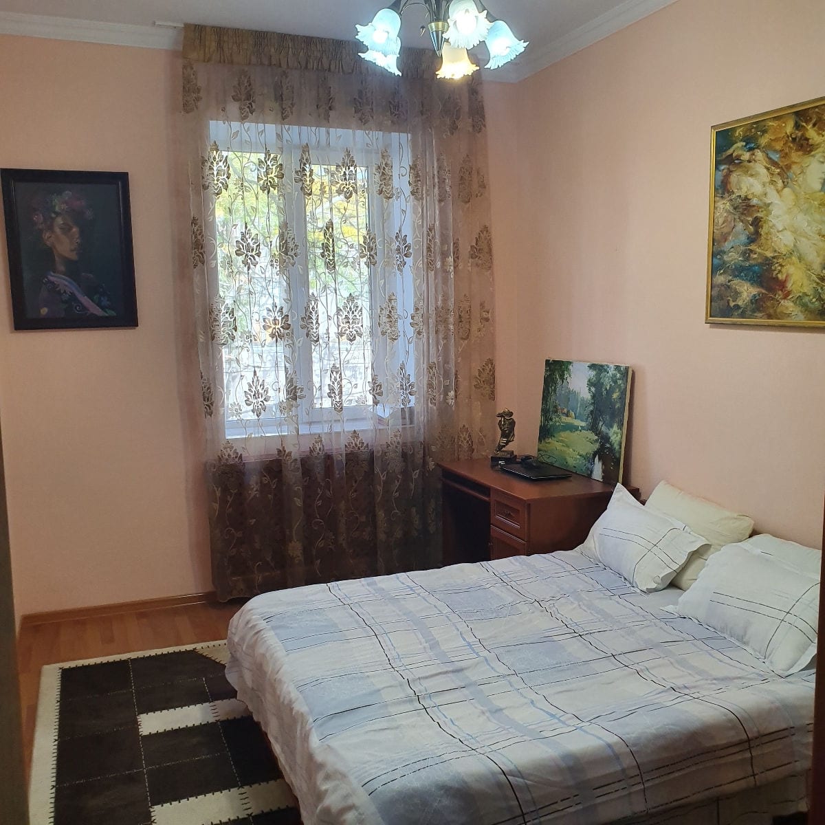Apartament cu 2 camere, 77 m², Centru, Chișinău