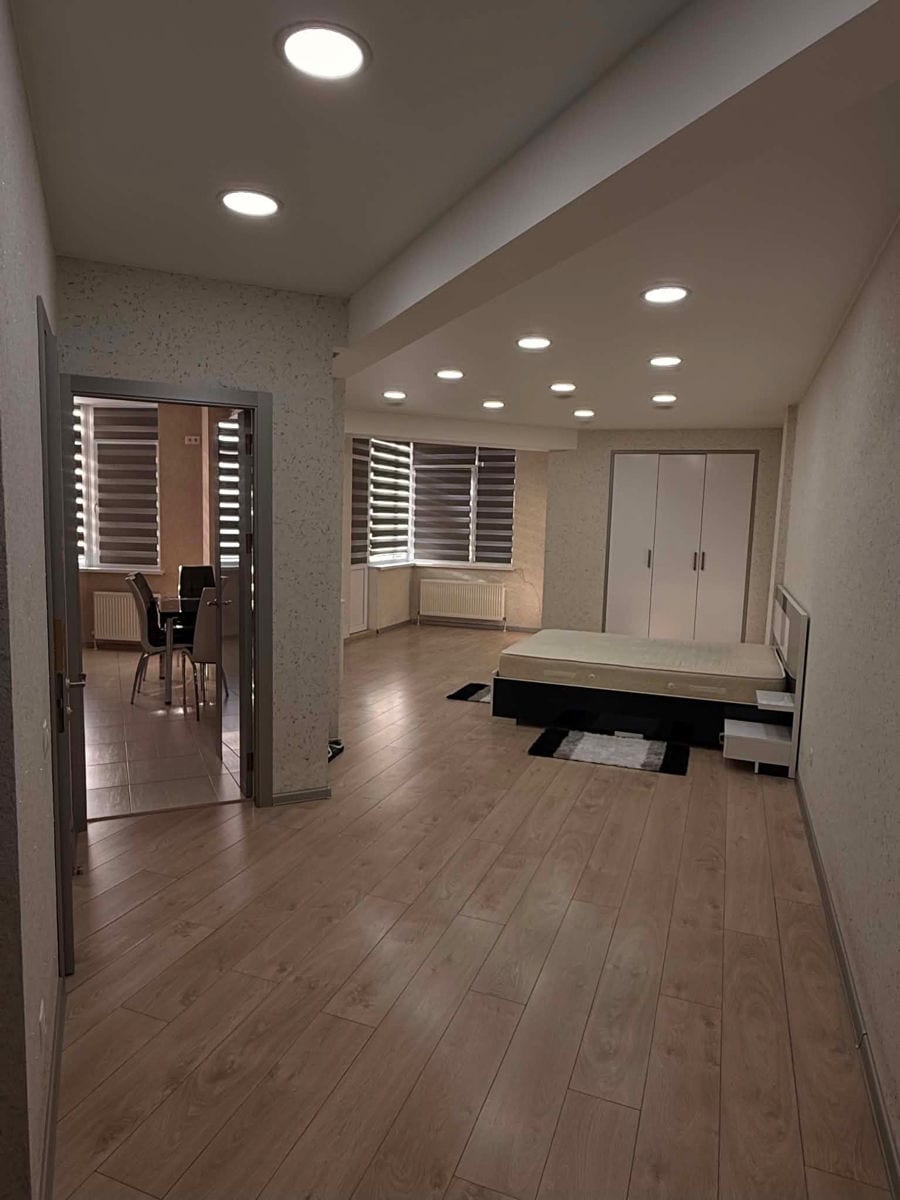 Apartament cu 1 cameră, 60 m², Buiucani, Chișinău