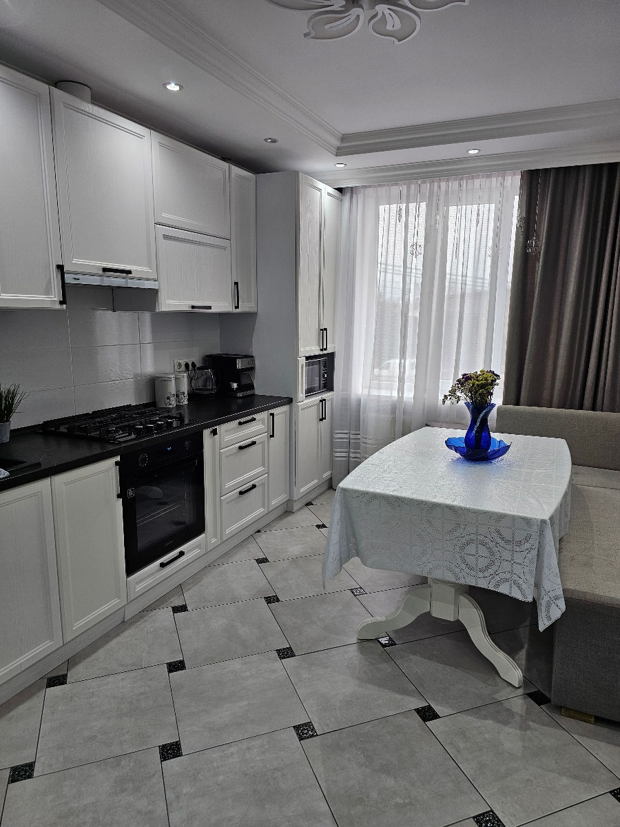 Apartament cu 2 camere, 62 m², Durlești
