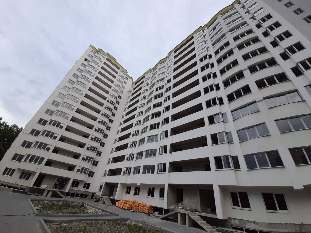 Apartament cu 2 camere, 84 m², Botanica, Chișinău