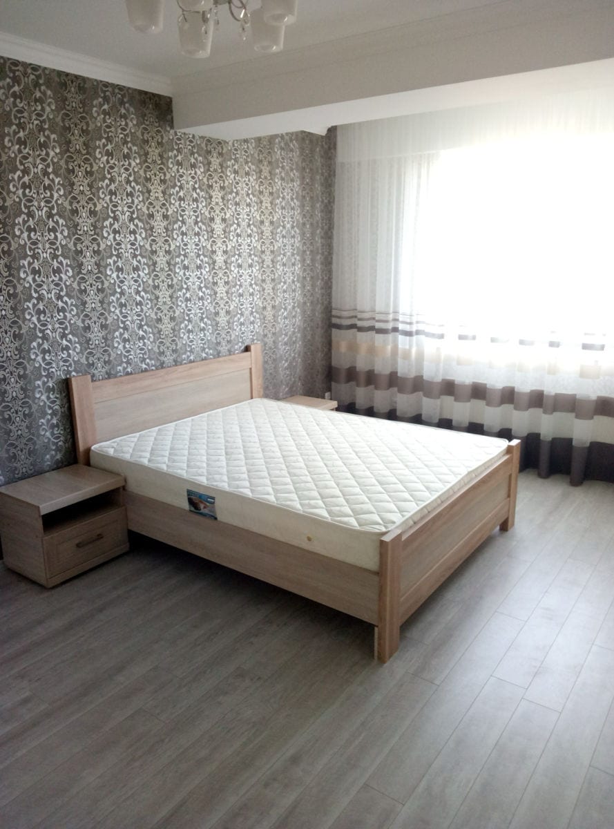 Apartament cu 2 camere, 70 m², Centru, Chișinău
