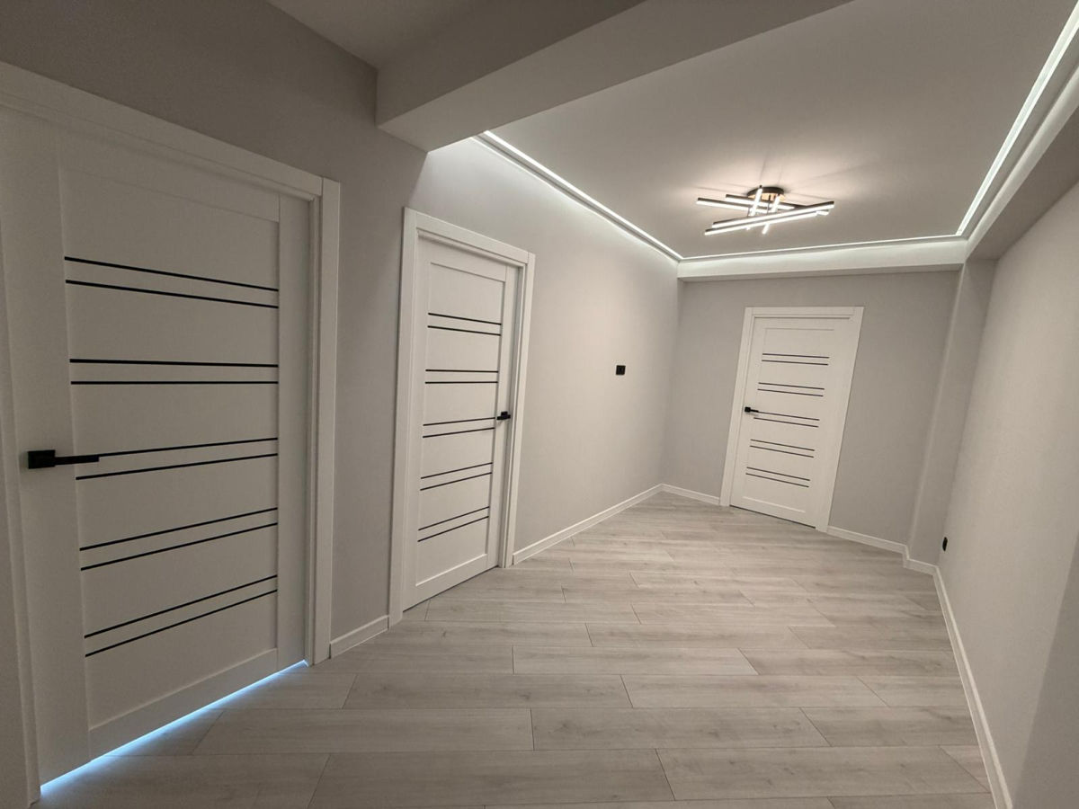 Apartament cu 2 camere, 71 m², Centru, Bălți