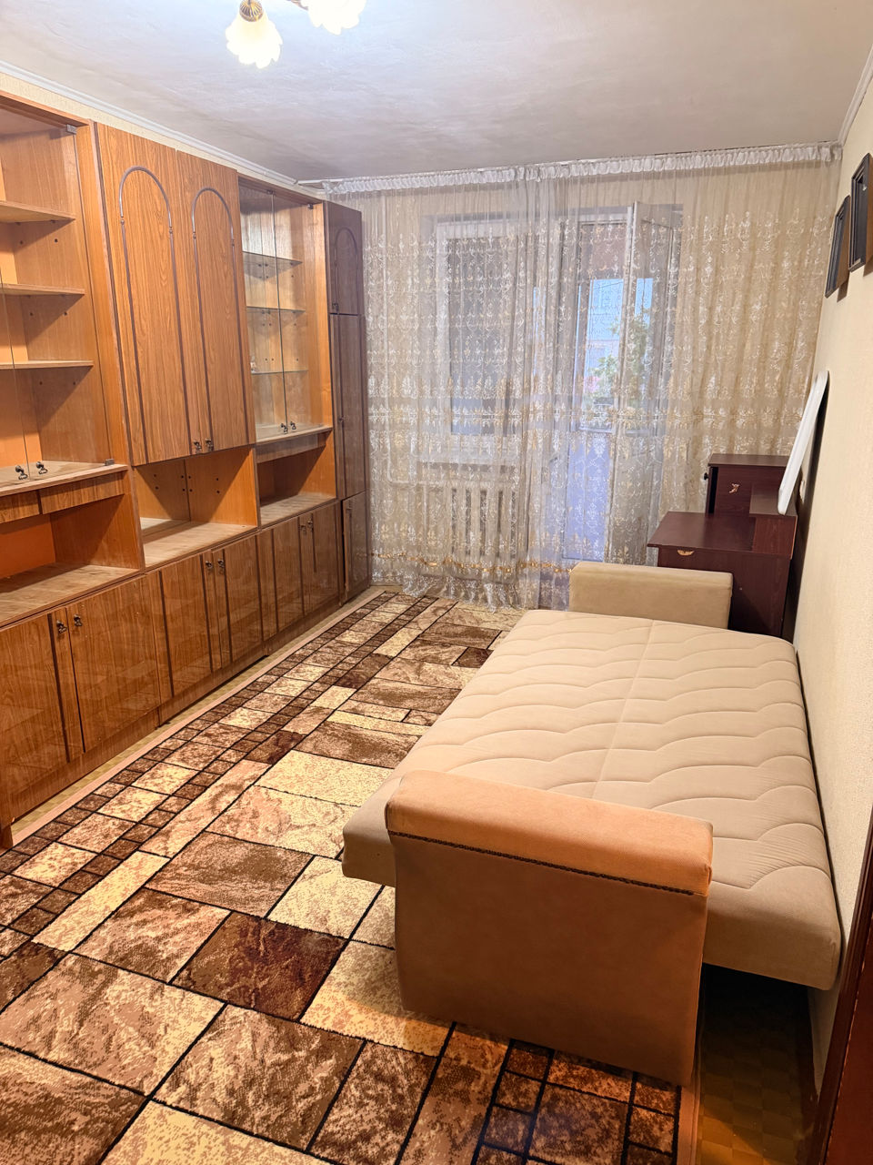 Apartament cu 1 cameră, 36 m², Dvoreanskoe gnezdo, Bălți