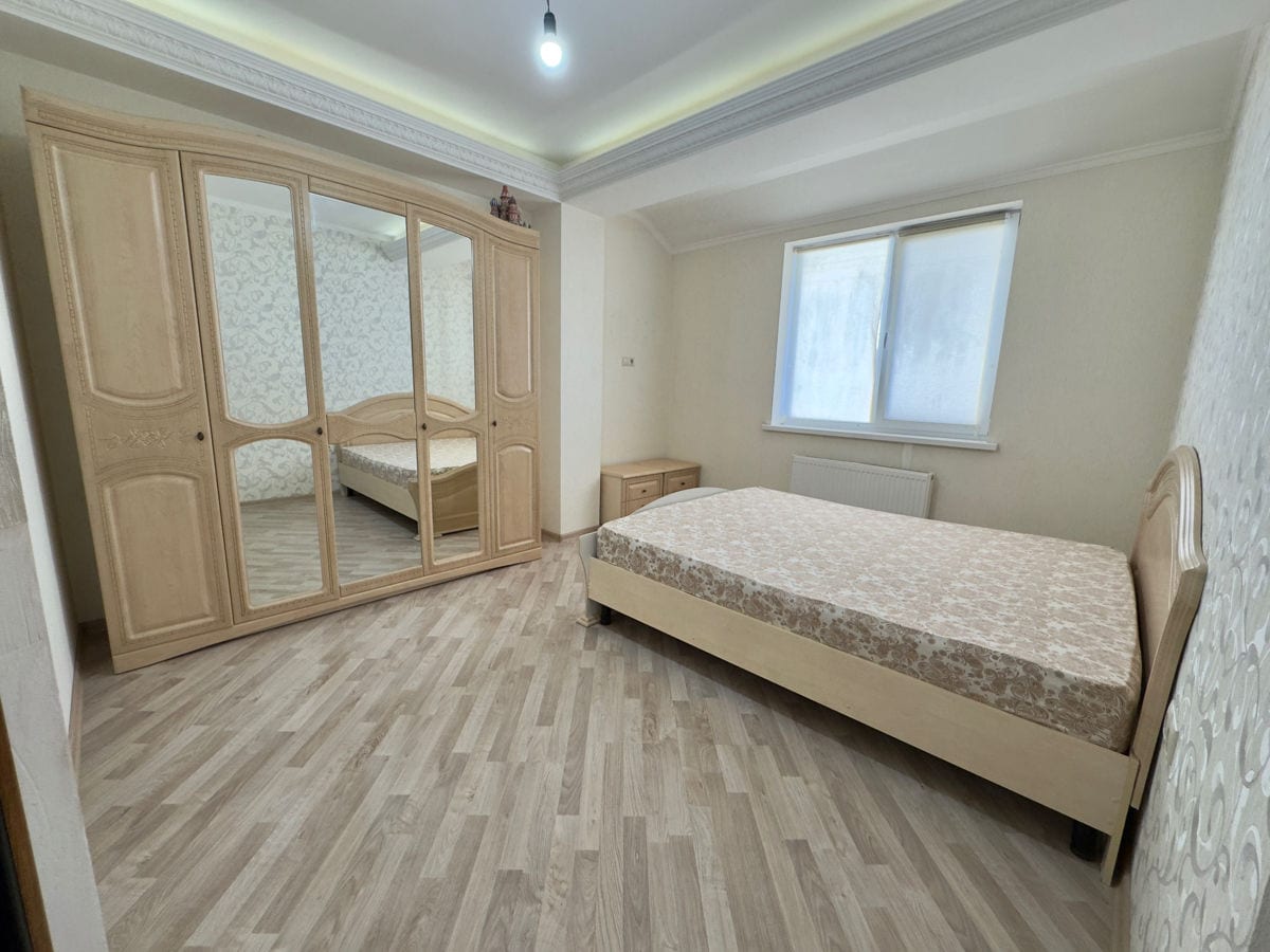 Apartament cu 2 camere, 65 m², Ialoveni