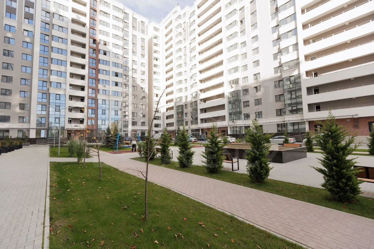 Apartament cu 2 camere, 75 m², Buiucani, Chișinău