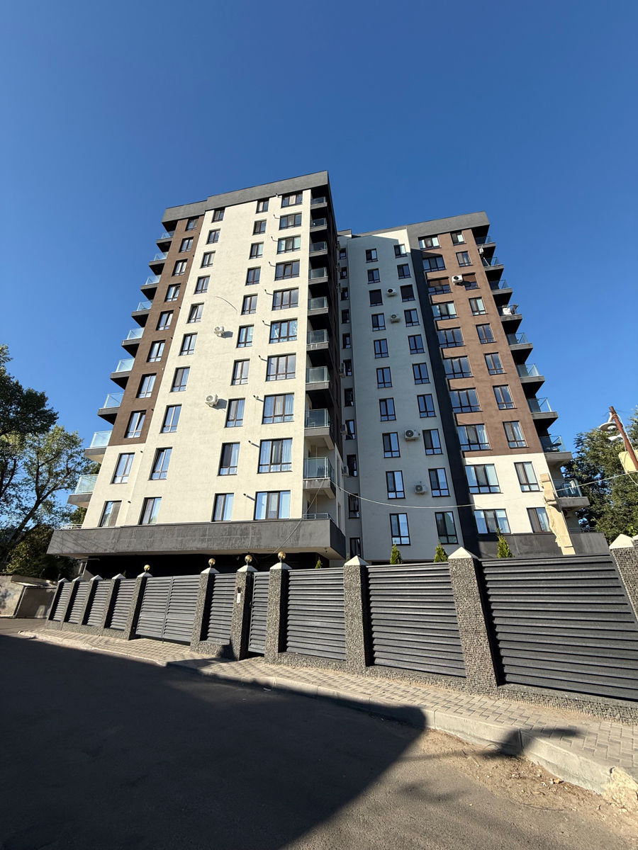 Apartament cu 1 cameră, 55 m², Sculeni, Chișinău