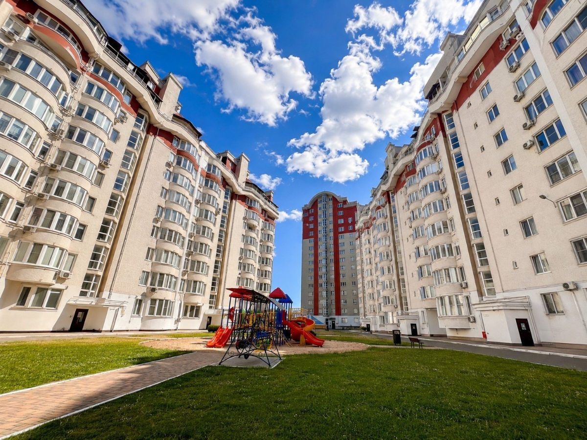 Apartament cu 2 camere, 70 m², Centru, Chișinău