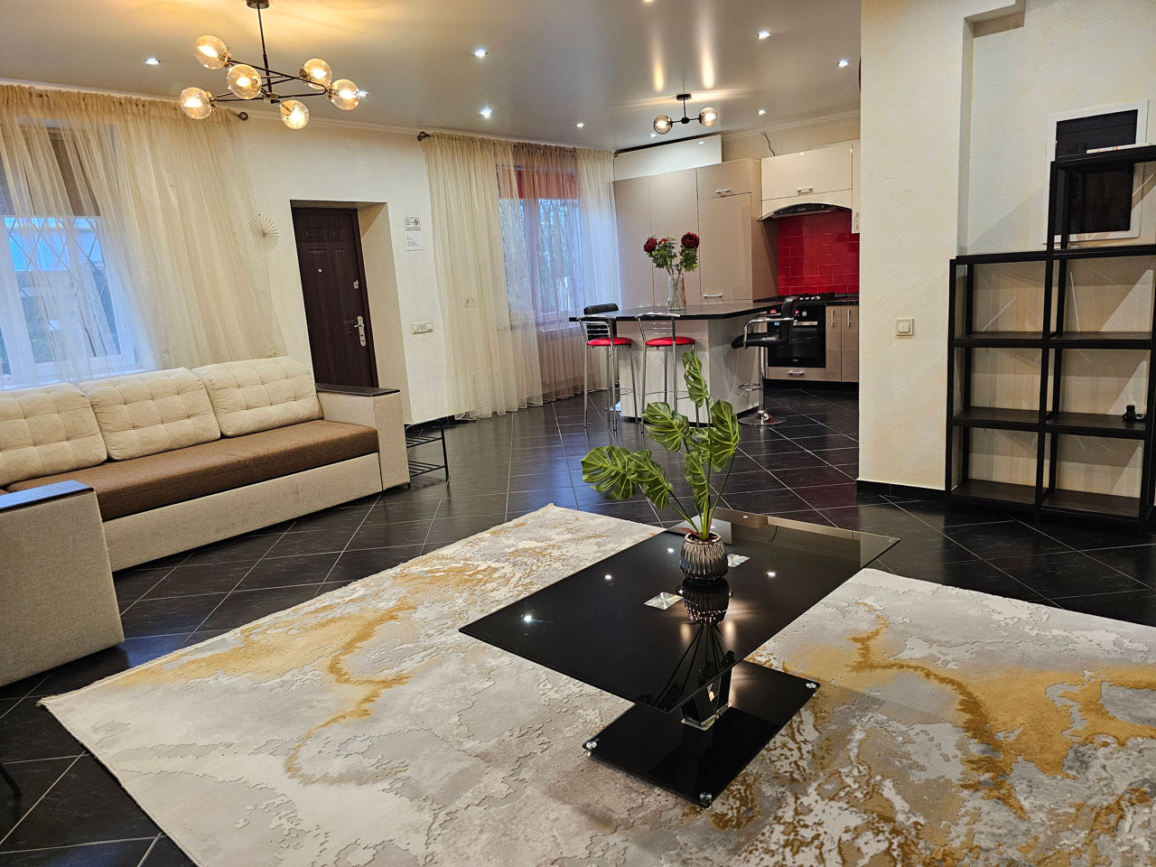 Casă cu 2 camere, 90 m², Centru, Chișinău