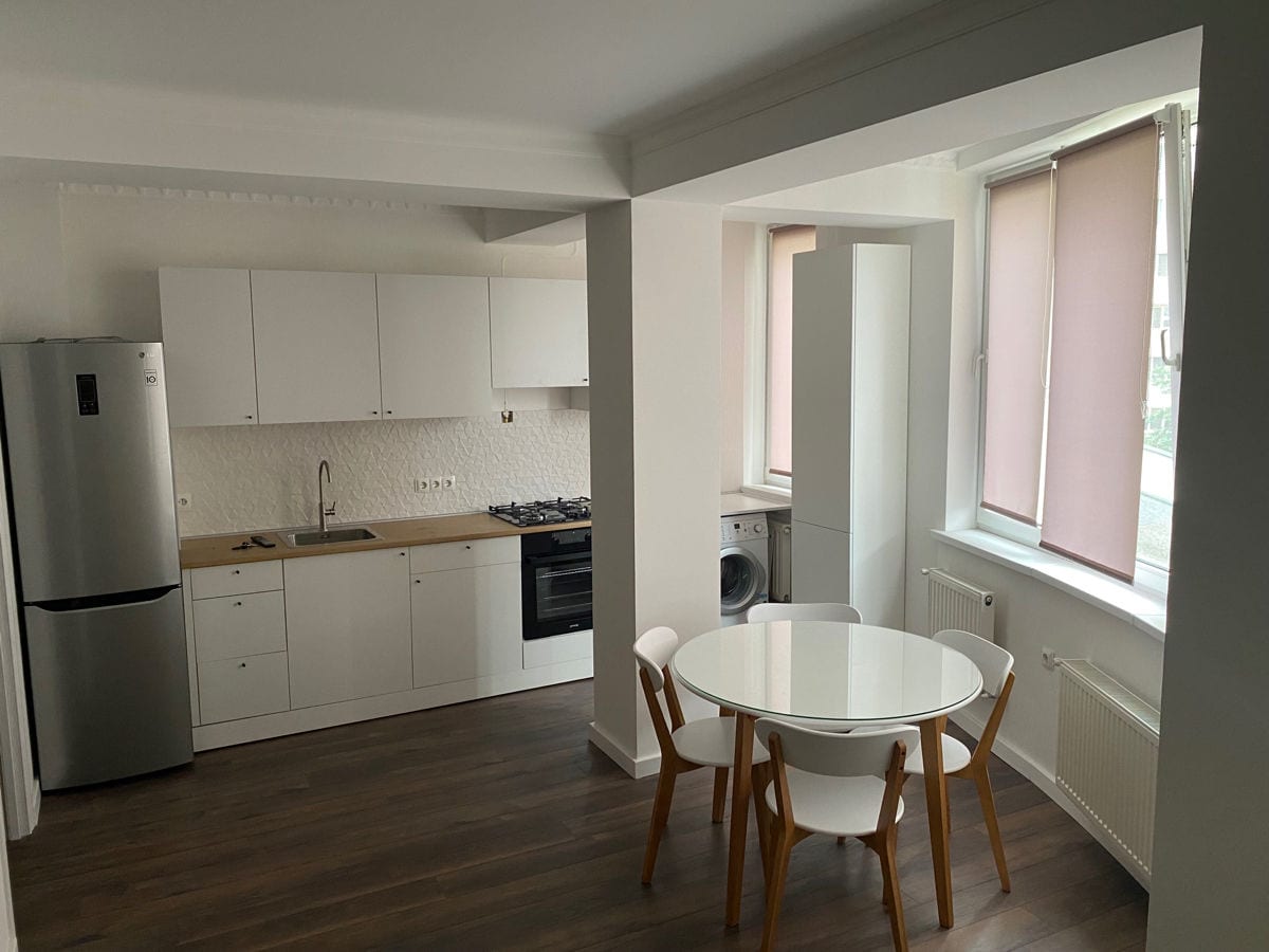 Apartament cu 1 cameră, 43 m², Centru, Chișinău