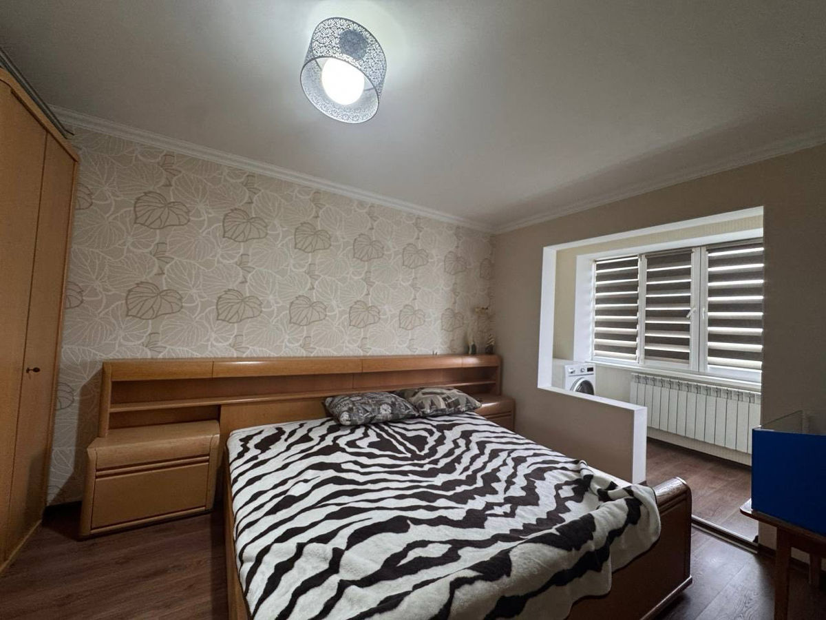 Apartament cu 3 camere, 72 m², Ialoveni