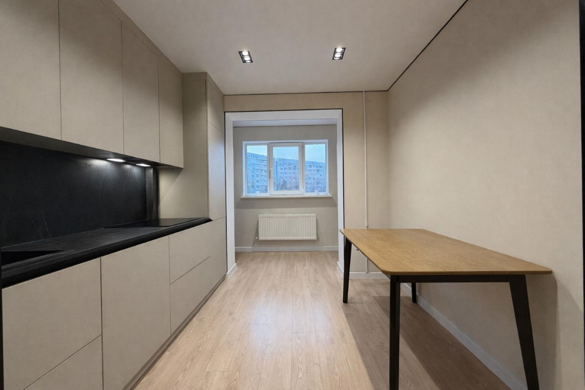 Apartament cu 3 camere, 79 m², 10 cartier, Bălți