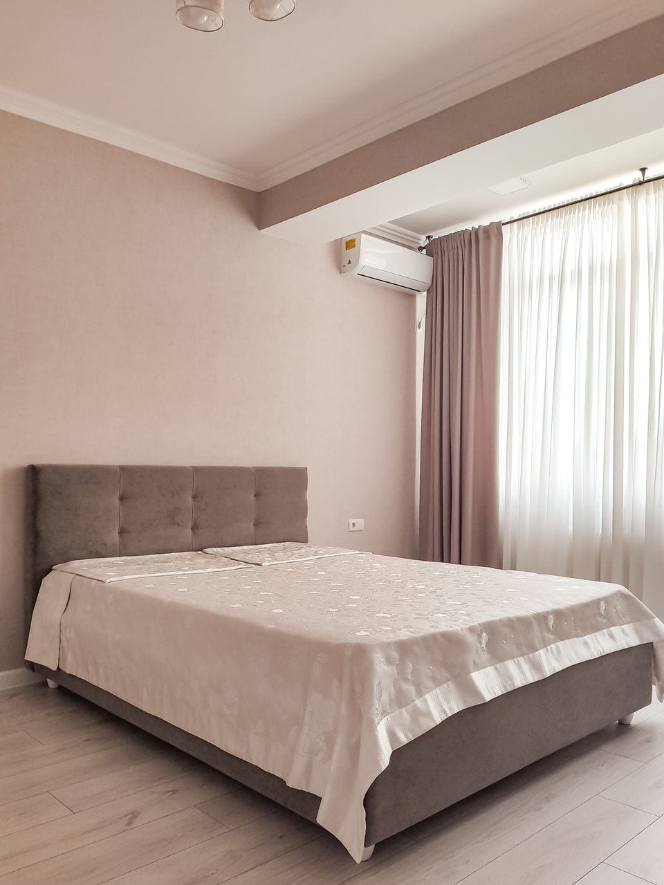 Apartament cu 2 camere, 80 m², Centru, Chișinău