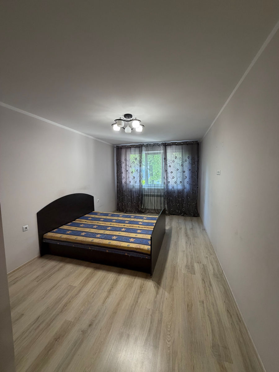 Apartament cu 2 camere, 48 m², Botanica, Chișinău