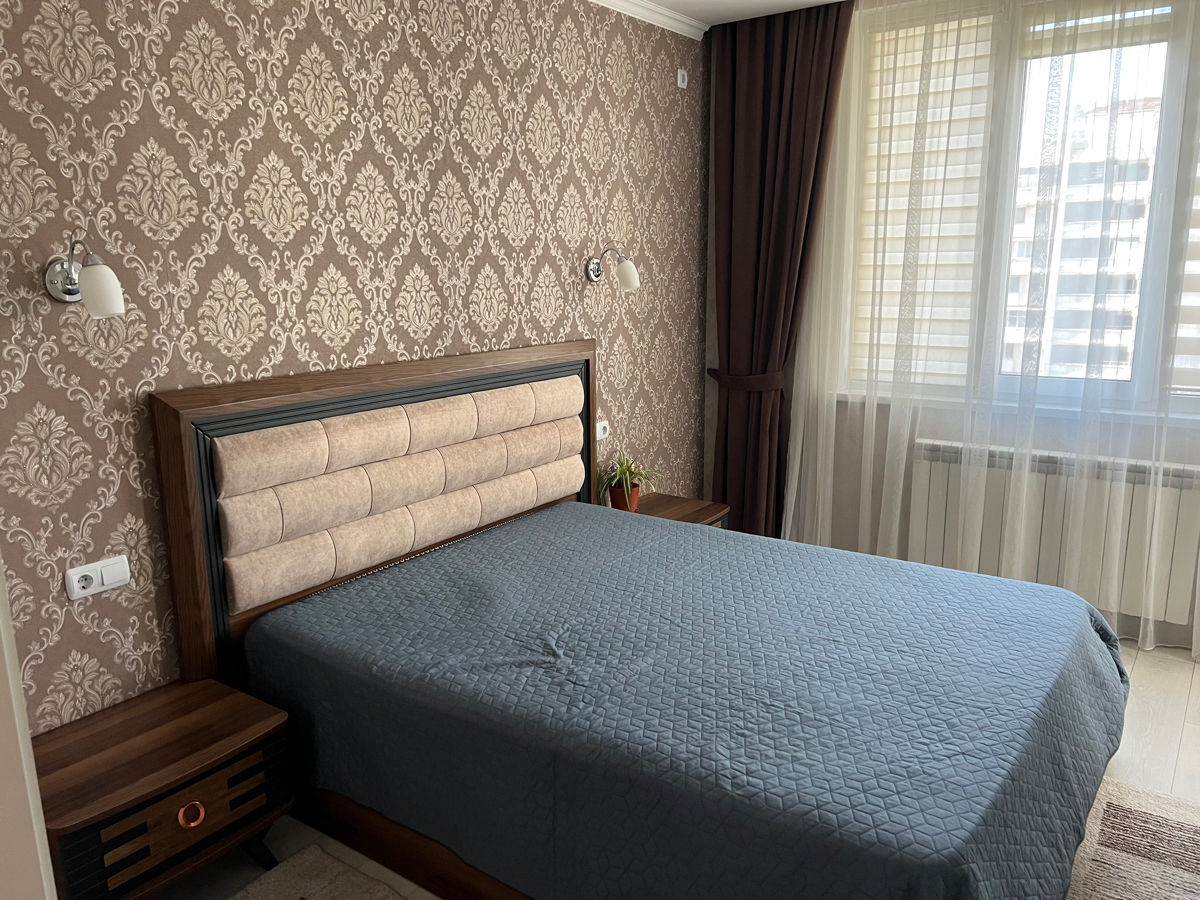 Apartament cu 2 camere, 86 m², Centru, Chișinău