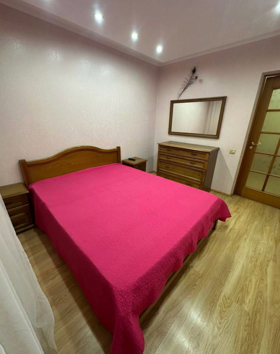Apartament cu 2 camere, 60 m², Buiucani, Chișinău