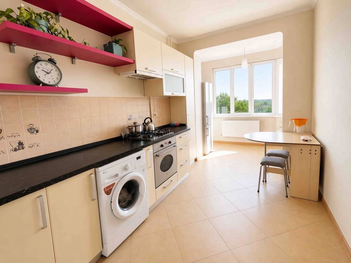 Apartament cu 2 camere, 71 m², Stăuceni