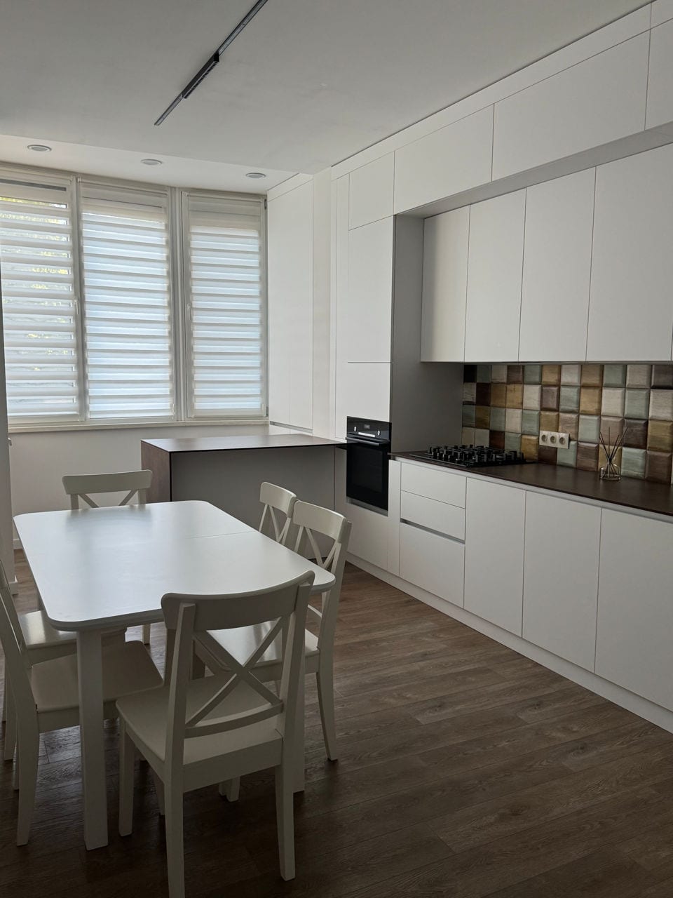 Apartament cu 2 camere, 78 m², Centru, Chișinău