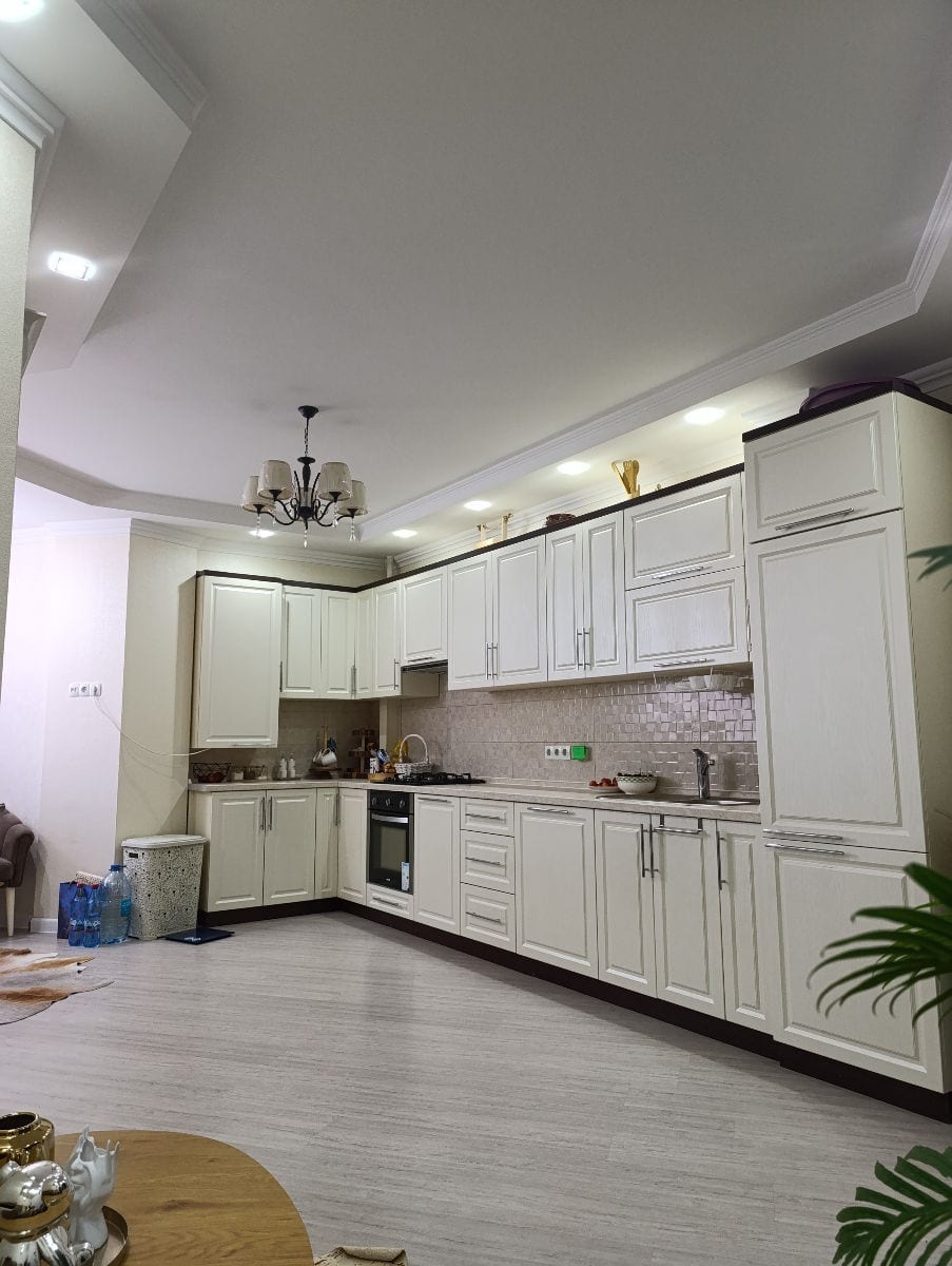Apartament cu 2 camere, 80 m², Botanica, Chișinău