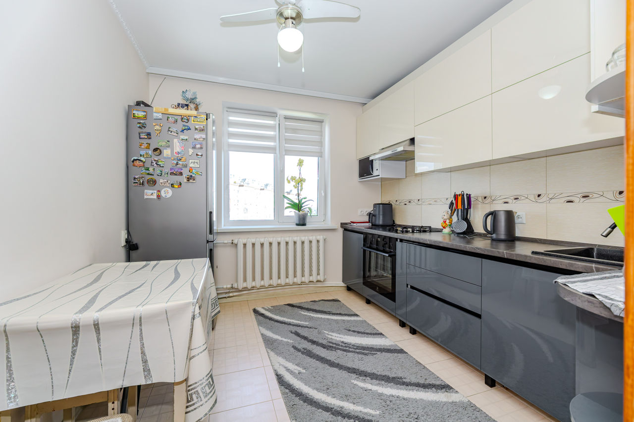 Apartament cu 2 camere, 51 m², Buiucani, Chișinău
