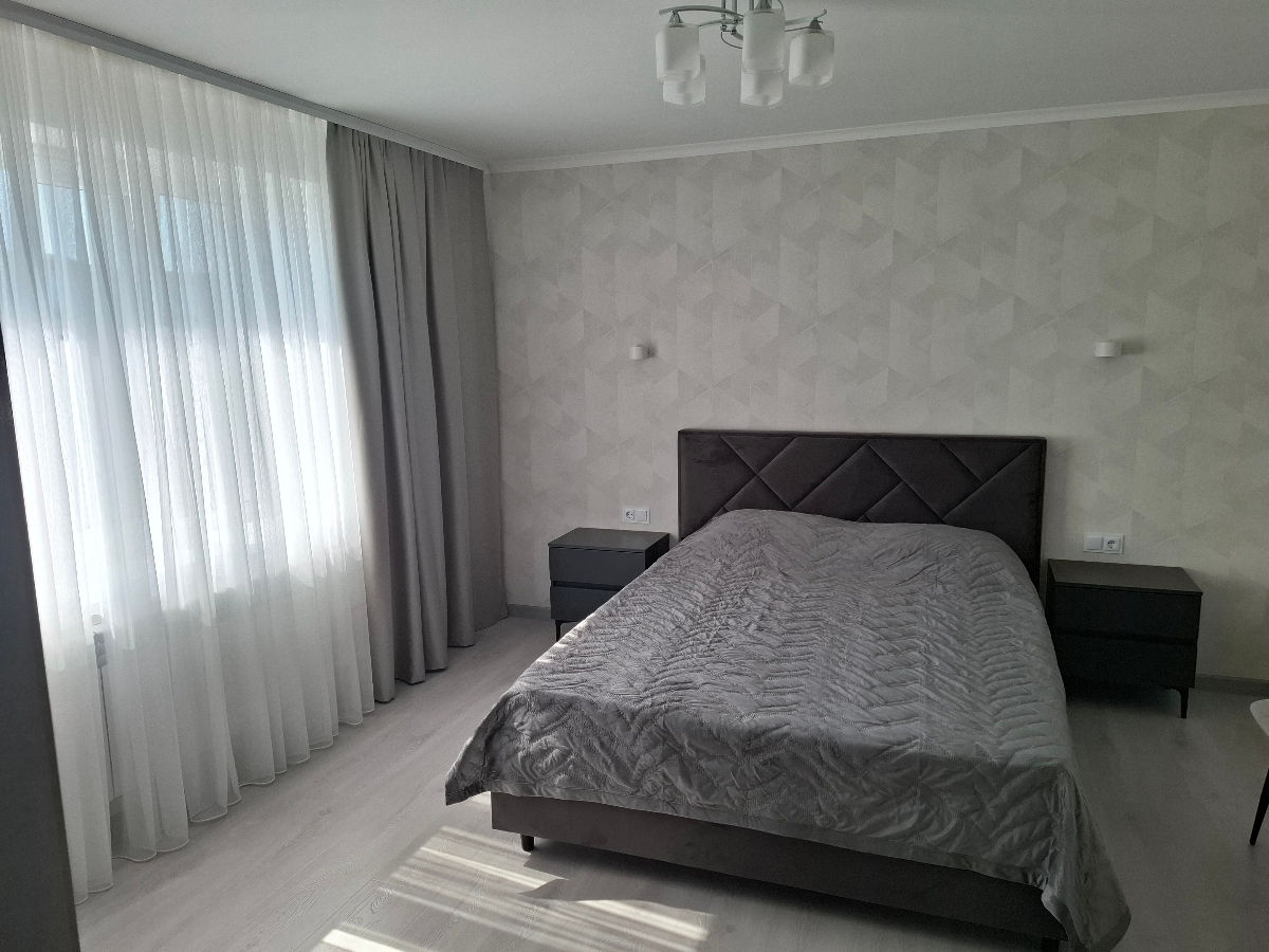 Apartament cu 1 cameră, 42 m², Centru, Chișinău