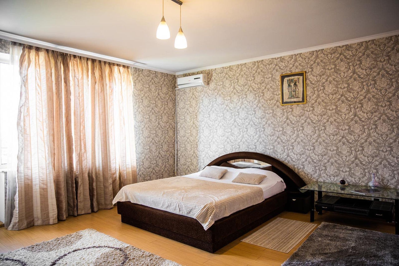 Apartament cu 1 cameră, 40 m², Centru, Chișinău