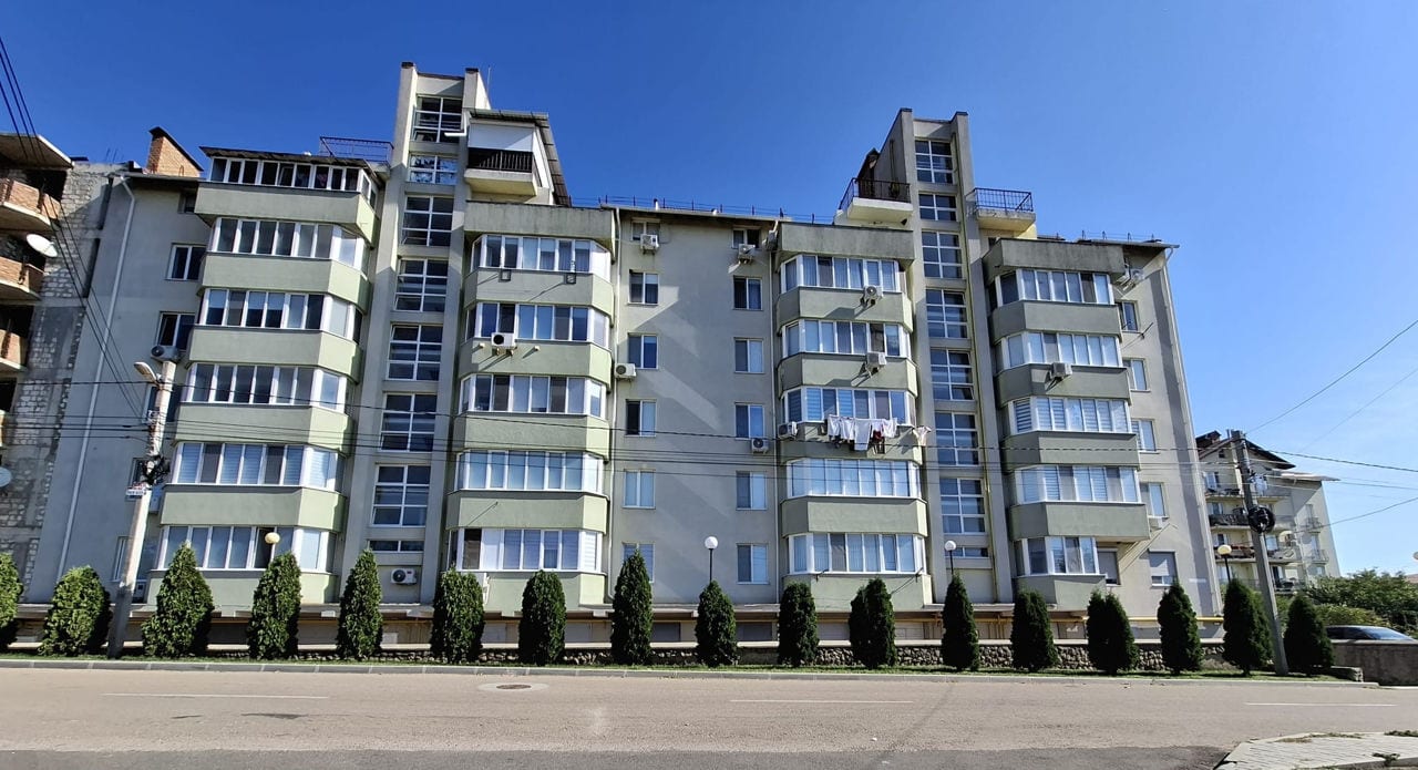 Apartament cu 3 camere, 74 m², Colonița