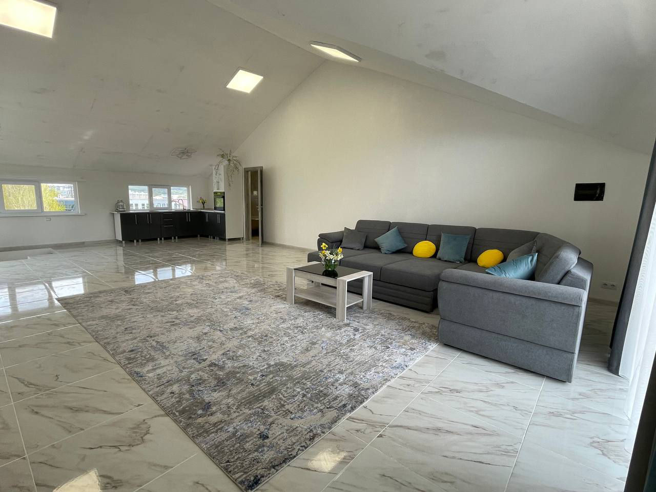 Apartament cu 1 cameră, 75 m², Buiucani, Chișinău