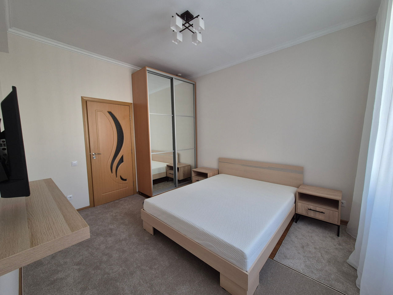 Apartament cu 2 camere, 61 m², Centru, Chișinău
