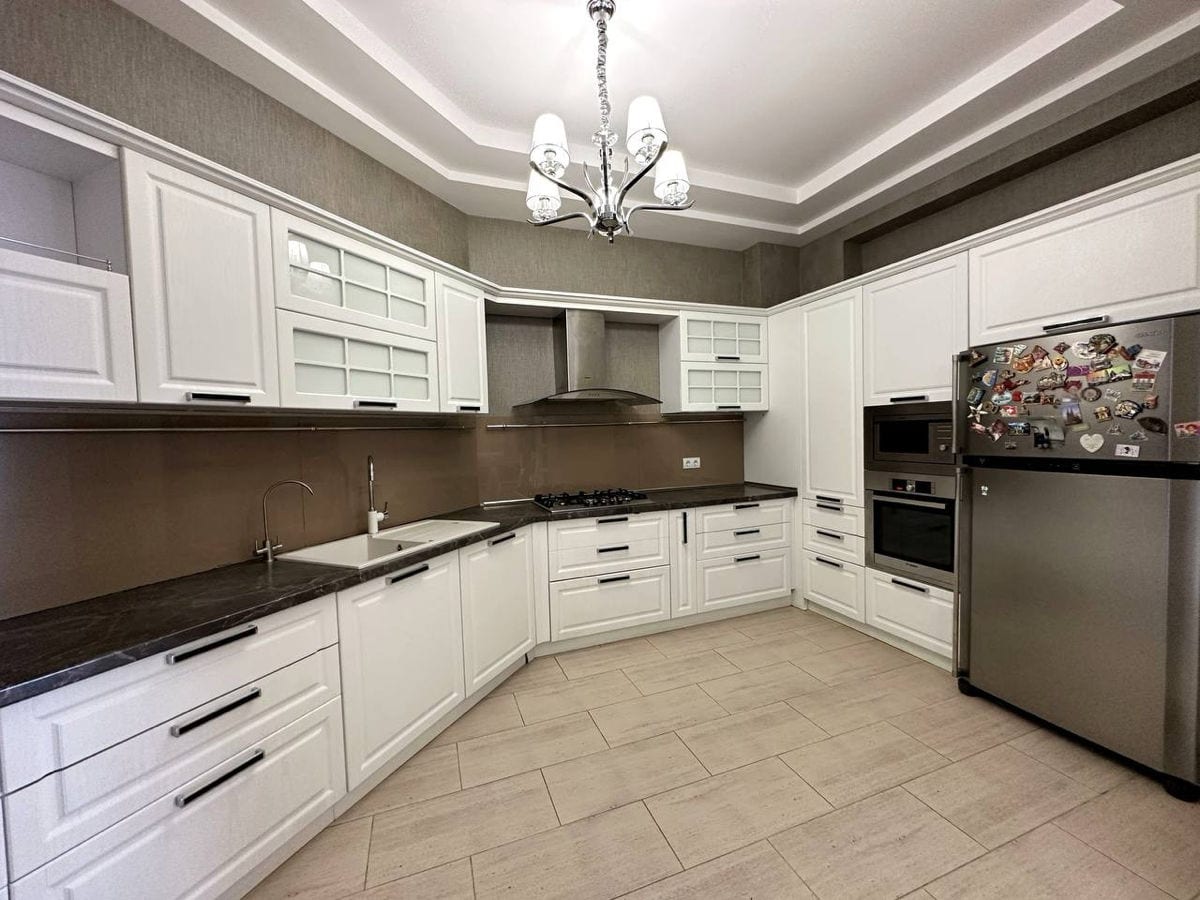 Apartament cu 2 camere, 174 m², Botanica, Chișinău