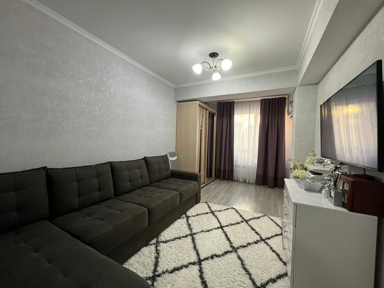 Apartament cu 1 cameră, 40 m², Centru, Chișinău