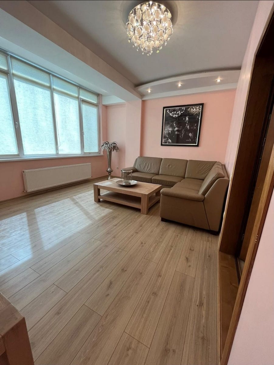 Apartament cu 2 camere, 67 m², Botanica, Chișinău