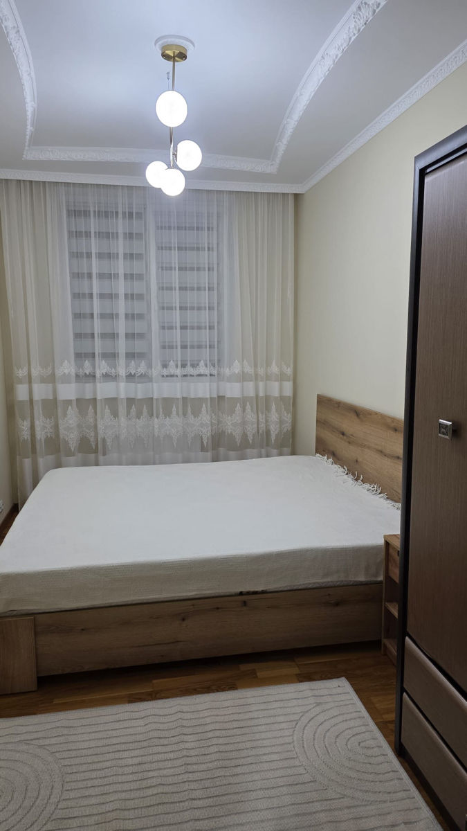 Apartament cu 2 camere, 50 m², Centru, Bălți