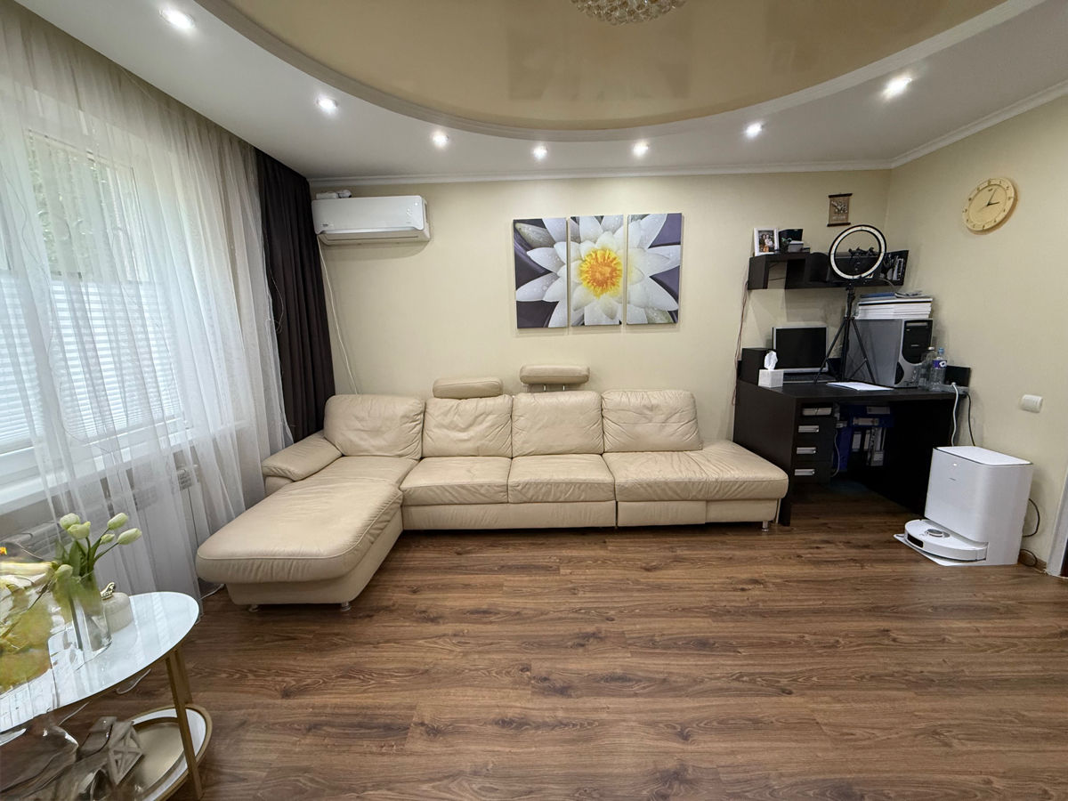 Apartament cu 3 camere, 70 m², Căușeni