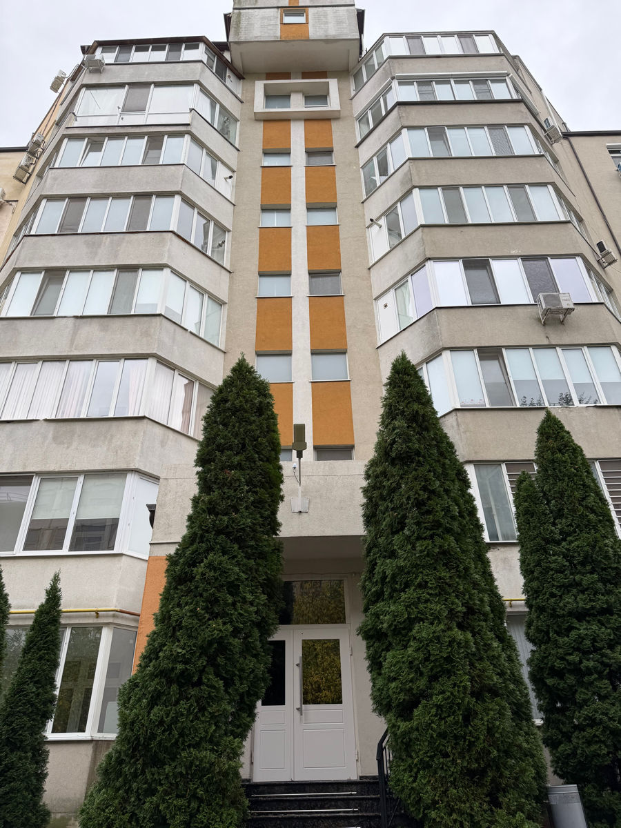 Apartament cu 3 camere, 125 m², Râșcani, Chișinău