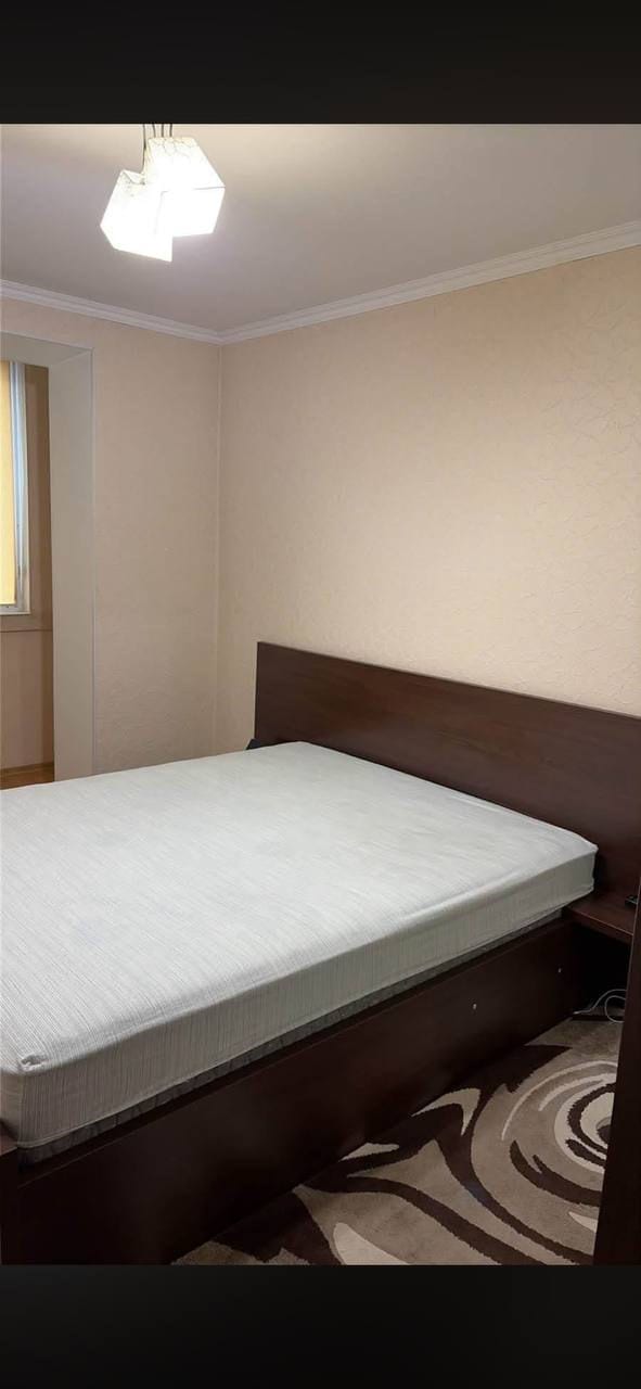 Apartament cu 2 camere, 80 m², Botanica, Chișinău
