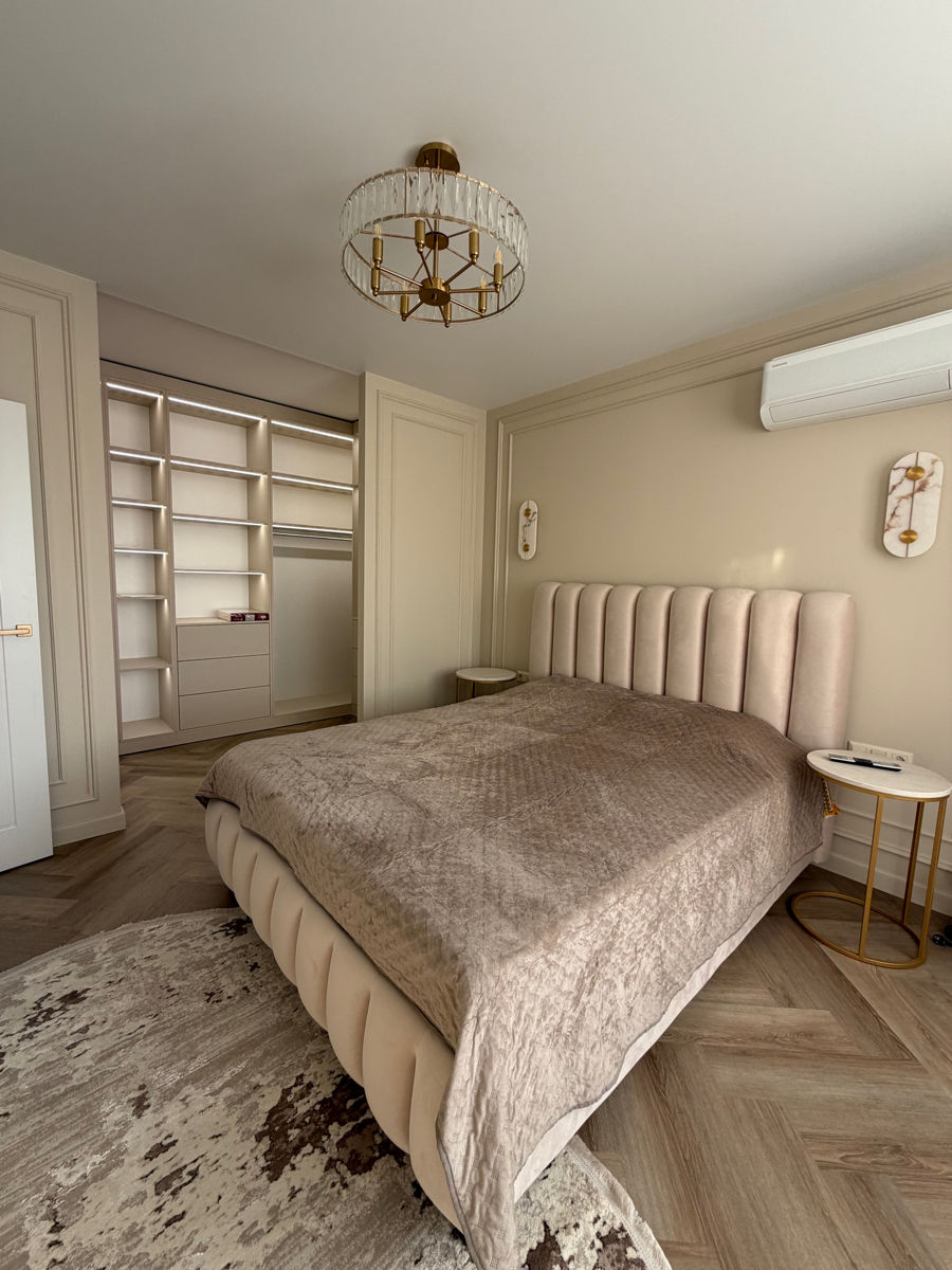 Apartament cu 2 camere, 80 m², Centru, Chișinău