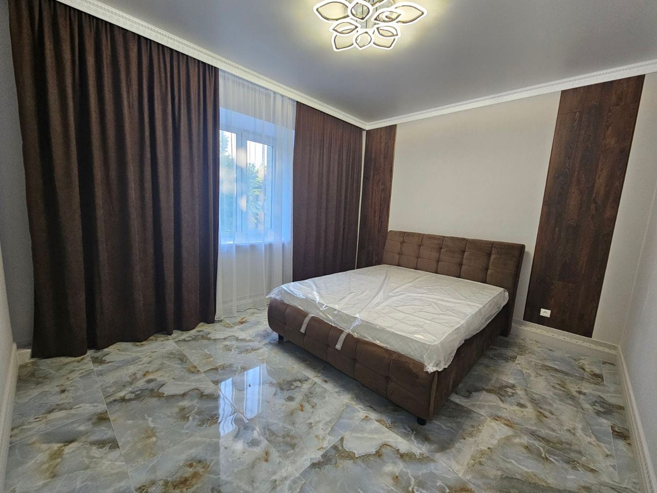 Apartament cu 2 camere, 55 m², Centru, Bălți