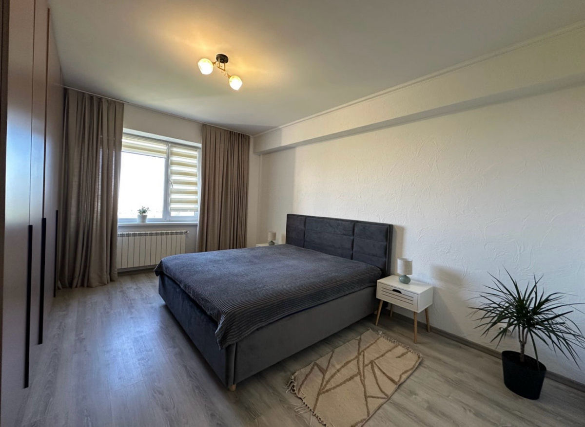 Apartament cu 2 camere, 87 m², Centru, Chișinău